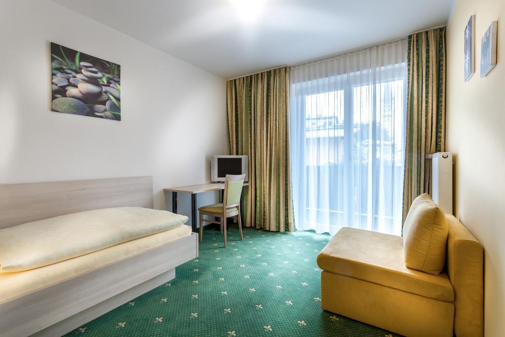 Pension Gstrein Bad Hofgastein Kamer foto