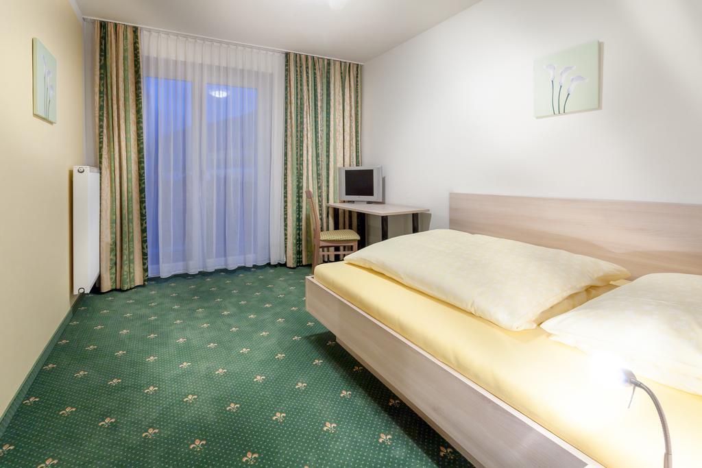 Pension Gstrein Bad Hofgastein Kamer foto